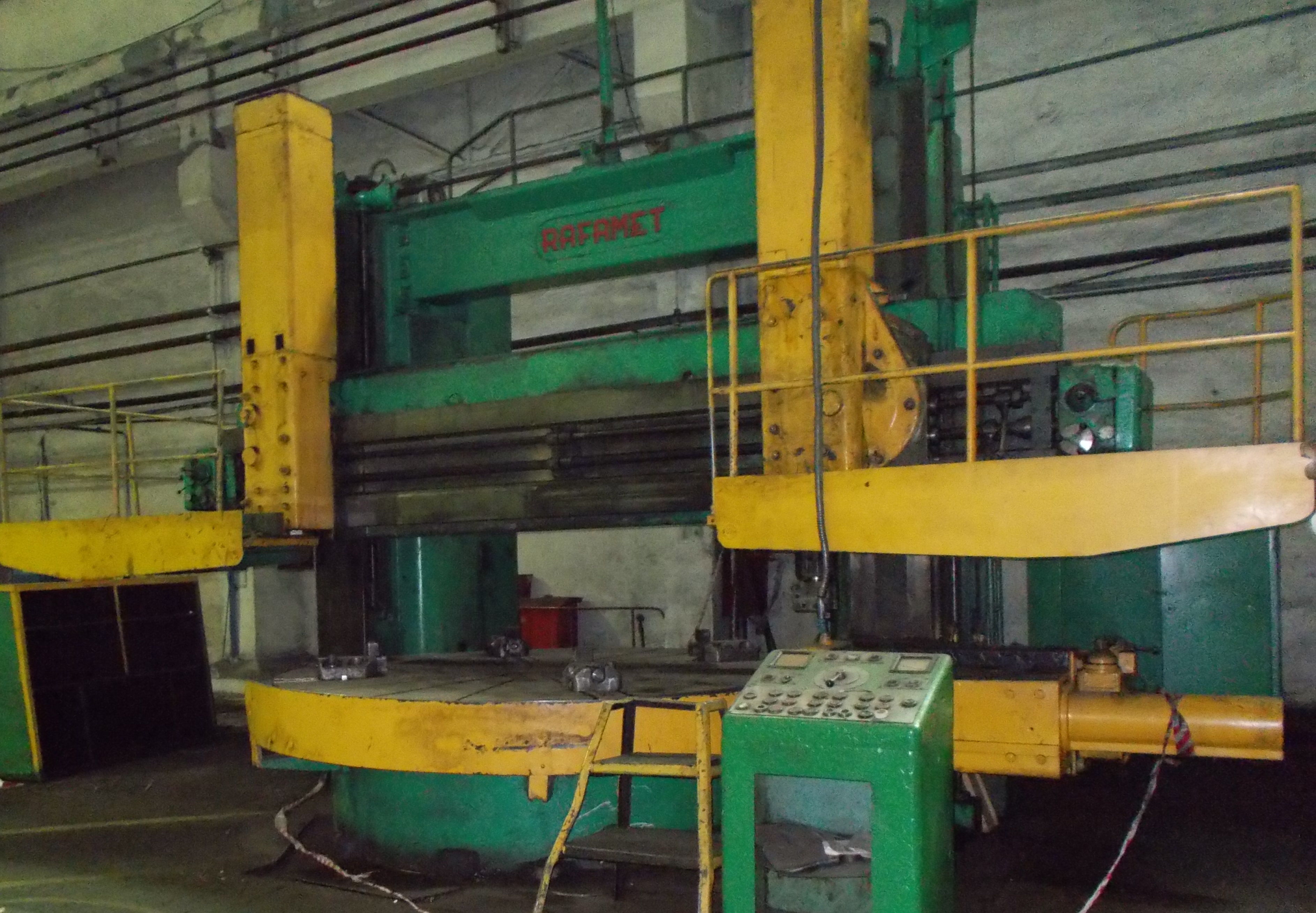 İkinci El CNC - RAFAMET KCF-320A Vertical turret lathe
